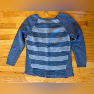 LOFT Ann Taylor Loft women’s wool blend sweater size L blue stripes